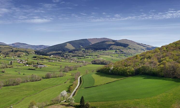 L'hôtel 2 étoiles Le Lion d'Or au coeur du parc naturel du Morvan