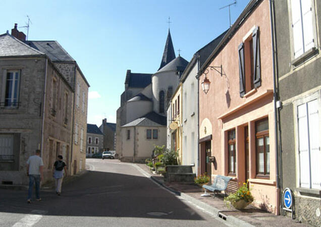 Le Lion d'Or à Ouroux en Morvan, village pittoresque