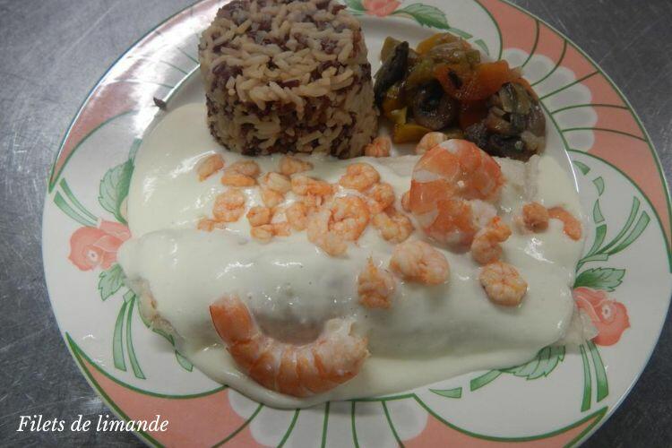 Filets de Limande sauce citron et crevettes